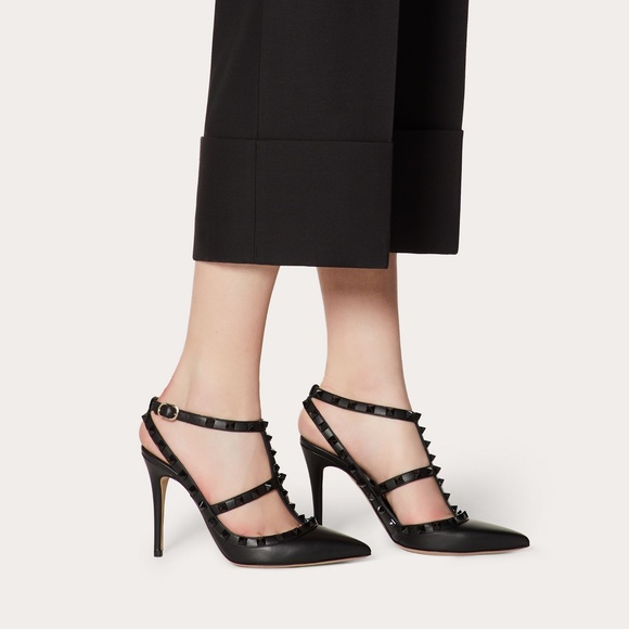 VALENTINO GARAVANI ROCKSTUD ANKLE STRAP PUMP - Picture 13 of 15